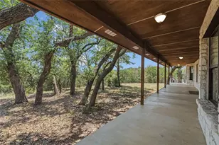 199 Middleton Rd, Spicewood, TX 78669 - Photo 23