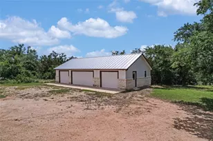 199 Middleton Rd, Spicewood, TX 78669 - Photo 5