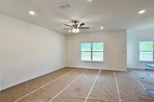 14216 Grassley Trl, Manor, TX 78653 - Photo 5