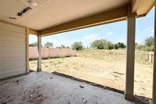 14216 Grassley Trl, Manor, TX 78653 - Photo 11