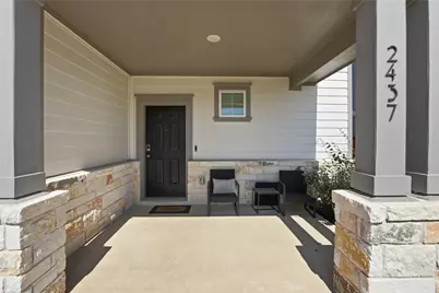 2437 Lucy Axel Lane, Round Rock, TX 78665 - Photo 3