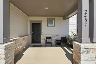 2437 Lucy Axel Ln, Round Rock, TX 78665 - Photo 3