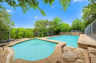 1905 Wood Acre Ln, Austin, TX 78733 - Photo 3