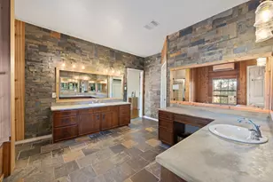158 Uriah Dr, Elgin, TX 78621 - Photo 23