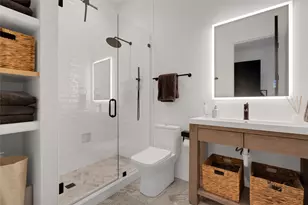 401 Rogart Dr, Briarcliff, TX 78669 - Photo 19