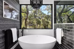 302 Buckeye Trail, West Lake Hills, TX 78746 - Photo 15