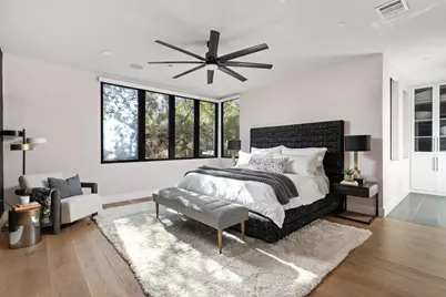 302 Buckeye Trail, West Lake Hills, TX 78746 - Photo 13