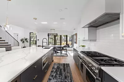 302 Buckeye Trail, West Lake Hills, TX 78746 - Photo 11