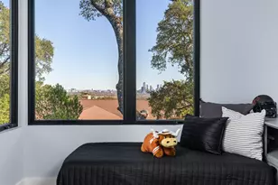 302 Buckeye Trail, West Lake Hills, TX 78746 - Photo 23