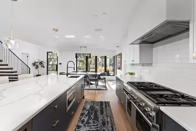 302 Buckeye Trail, West Lake Hills, TX 78746 - Photo 13