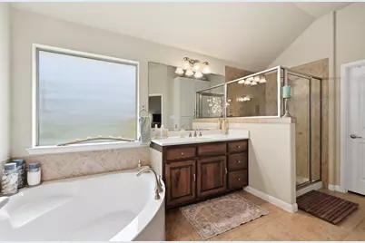 114 Drury Lane, Austin, TX 78737 - Photo 15