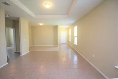5704 Knoll Pines Pass, Austin, TX 78724 - Photo 3