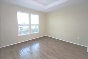 5704 Knoll Pines Pass, Austin, TX 78724 - Photo 13