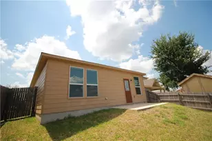 5704 Knoll Pines Pass, Austin, TX 78724 - Photo 23