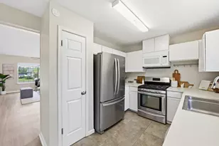 1701 Hunters Trail, Round Rock, TX 78681 - Photo 13