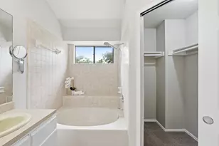 1701 Hunters Trail, Round Rock, TX 78681 - Photo 23