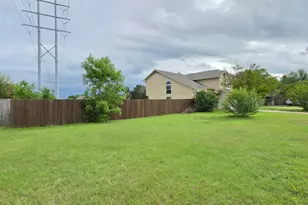 1701 Hunters Trail, Round Rock, TX 78681 - Photo 3