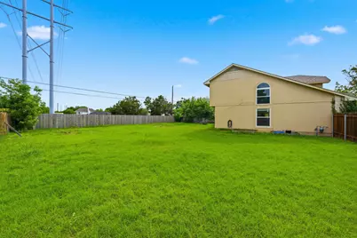 1701 Hunters Trail, Round Rock, TX 78681 - Photo 33