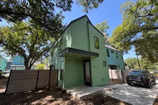 1133 Walton Ln, Austin, TX 78721 - Photo 1