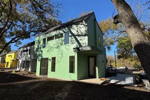 1133 Walton Ln, Austin, TX 78721 - Photo 1