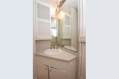 407 E 30th Street #A, Austin, TX 78705 - Photo 11