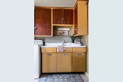 303 Austin Street, Fredericksburg, TX 78624 - Photo 25