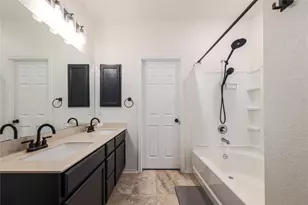 8001 Crystalbrook West W, Austin, TX 78724 - Photo 19