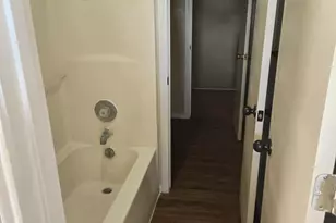 2209 Creekside Ln, Georgetown, TX 78626 - Photo 11