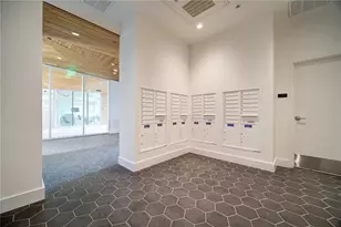 900 S 1st St, Austin, TX 78704 - Photo 15