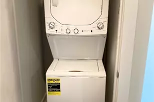 900 S 1st St, Austin, TX 78704 - Photo 9