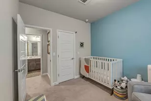 6814 E Riverside Dr, Austin, TX 78741 - Photo 23