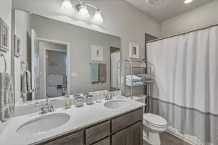 6814 E Riverside Dr, Austin, TX 78741 - Photo 25