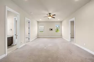 900 Hawthorne Loop, Driftwood, TX 78619 - Photo 13