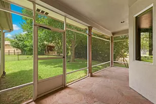 122 Nolan Dr, Georgetown, TX 78633 - Photo 31