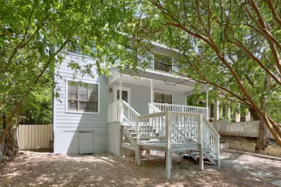 2102 E 8th Street, Austin, TX 78702 - Photo 3