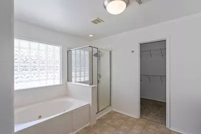 1404 Delia Chapa, Hutto, TX 78634 - Photo 21
