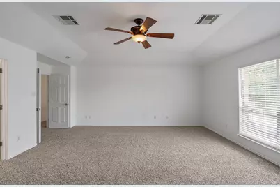 1404 Delia Chapa, Hutto, TX 78634 - Photo 17