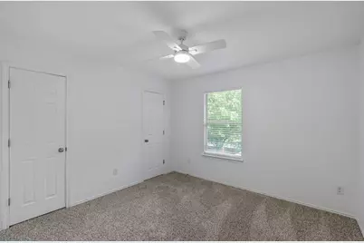 1404 Delia Chapa, Hutto, TX 78634 - Photo 27