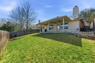 9207 Pioneer Forest Dr, Austin, TX 78744 - Photo 31