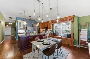 9207 Pioneer Forest Dr, Austin, TX 78744 - Photo 9