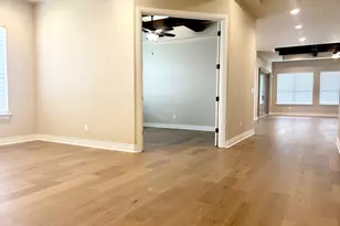 820 Desaix Dr, Georgetown, TX 78628 - Photo 5