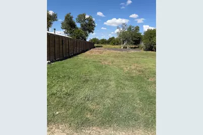 420 Salt Lake Street, Bartlett, TX 76511 - Photo 5