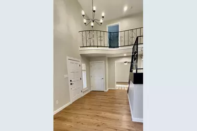 8111 Middle Court, Austin, TX 78759 - Photo 3