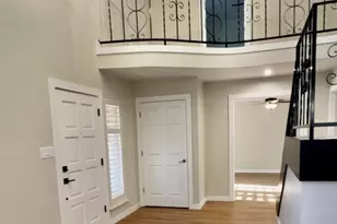 8111 Middle Ct, Austin, TX 78759 - Photo 3