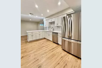 8111 Middle Court, Austin, TX 78759 - Photo 11