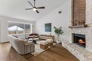 7902 Doncaster Dr, Austin, TX 78745 - Photo 11