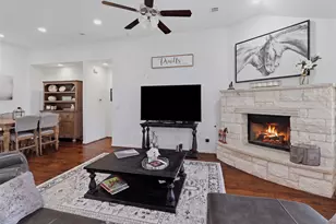 662 Catalina Ln, Austin, TX 78737 - Photo 13