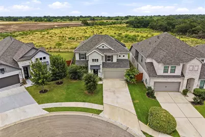 137 Night Bloom Path, Liberty Hill, TX 78642 - Photo 3