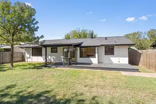 6611 Boleynwood Dr, Austin, TX 78745 - Photo 21