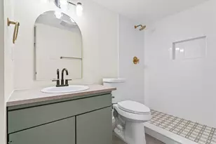 6611 Boleynwood Dr, Austin, TX 78745 - Photo 19